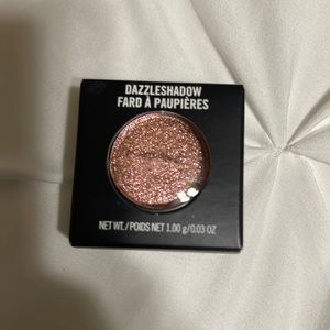 MAC Dazzleshadow “Slow/Fast/Slow